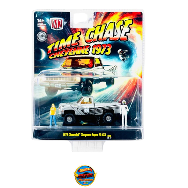 M2 Auto-Figs Diorama Chase – 1973 Chevrolet Cheyenne Super 20 4x4