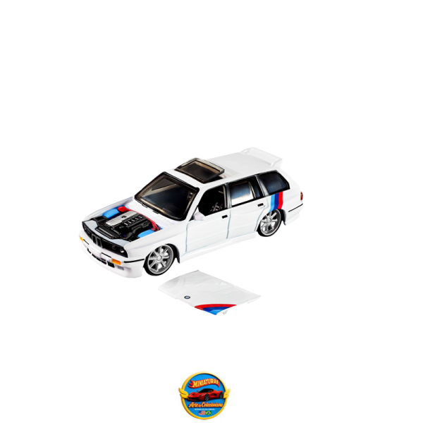 Hot Wheels Elite 64 – 1990 BMW 318i Touring